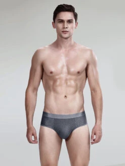 4 Pack Breathable Ice Silk Antibacterial Men's Briefs(4 Pack Breathable Ice Silk Antibacterial Mens Briefs)