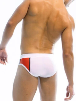 Sporty Contrast Padded Swim Briefs(Sporty Contrast Padded Swim Briefs) 24 Sporty Contrast Padded Swim Briefs(Sporty Contrast Padded Swim Briefs) -Mr Saker 1 4 6de7a9ef cddd 441d 8052 d68b8f987b2e