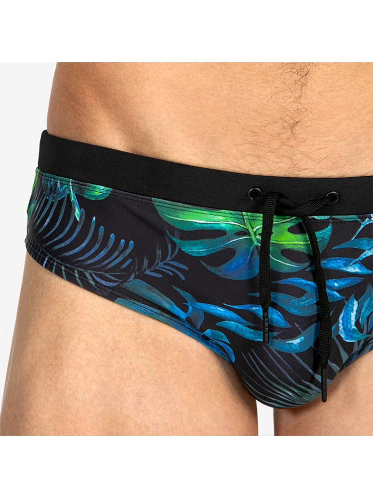 Men's Retro Print Casual Beach Swim Briefs(Mens Retro Print Casual Beach Swim Briefs) 5 Men's Retro Print Casual Beach Swim Briefs(Mens Retro Print Casual Beach Swim Briefs) - Image 5