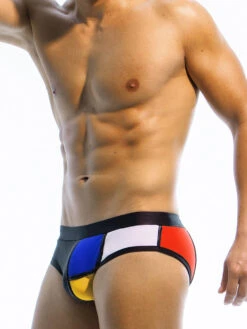 Sporty Contrast Padded Swim Briefs(Sporty Contrast Padded Swim Briefs) 32 Sporty Contrast Padded Swim Briefs(Sporty Contrast Padded Swim Briefs) -Mr Saker 1 7 54a588ab c958 408f 92c7 619794ef934c