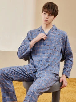 Men's Long Sleeve Woven Brushed Cotton Pajama Set(Mens Long Sleeve Woven Brushed Cotton Pajama Set)