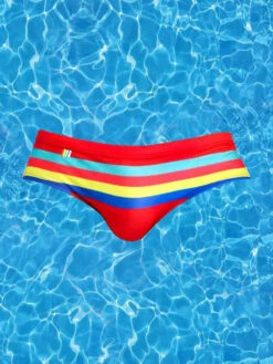 Mens Quick-drying Stripes Swim Briefs(Mens Quick Drying Stripes Swim Briefs)