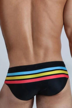Mens Quick-drying Stripes Swim Briefs(Mens Quick Drying Stripes Swim Briefs) -Mr Saker eb20f737fab39415be248f352871103c